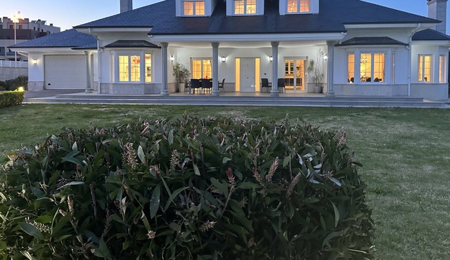 BEZANA HOUSE