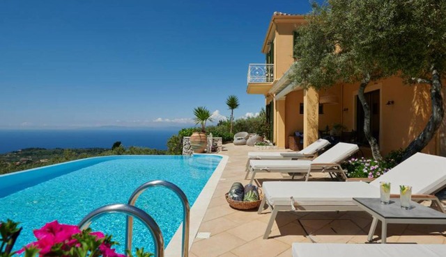 BH538 - R - Villa Lefkada