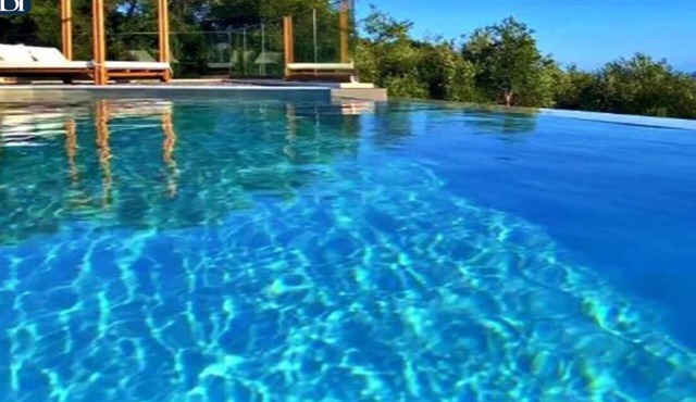 BH892 - C - Villa Parga