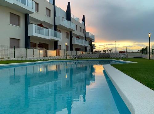 Bianca Beach 212 - cosy flat 250m from Mil Palmeras beach