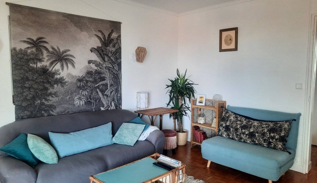 Biarritz bright apartment 70m2 beach shops on foot - linen included WIFI