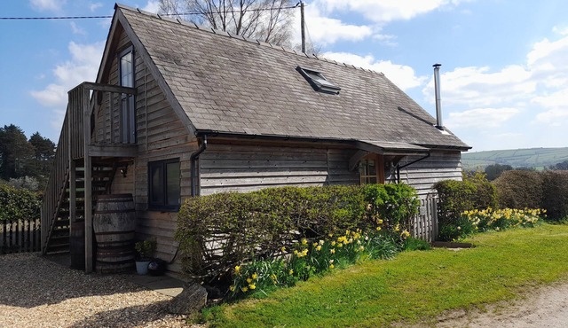 BICTON LODGE, family friendly, with hot tub in Clun