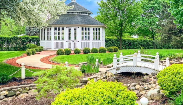 Biddle Point Inn & Event Venue