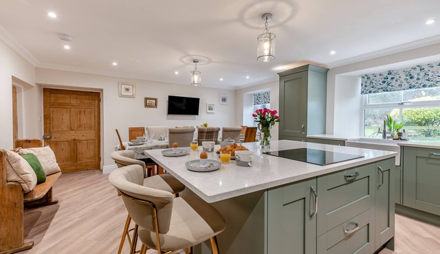 Biddlestone Farmhouse