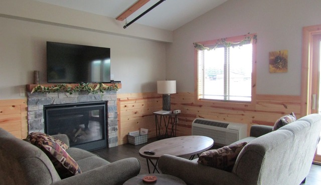 Bielfeldt Legacy Cabin 6