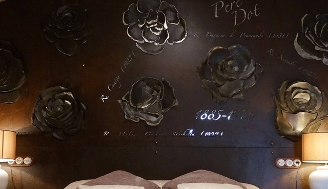 Bienvenidos a Mas Renart, un pequeño Hotel con Encanto, de sólo 7 habitaciones,