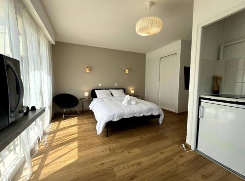 Bienvenue à L'Oustalet Studio 2