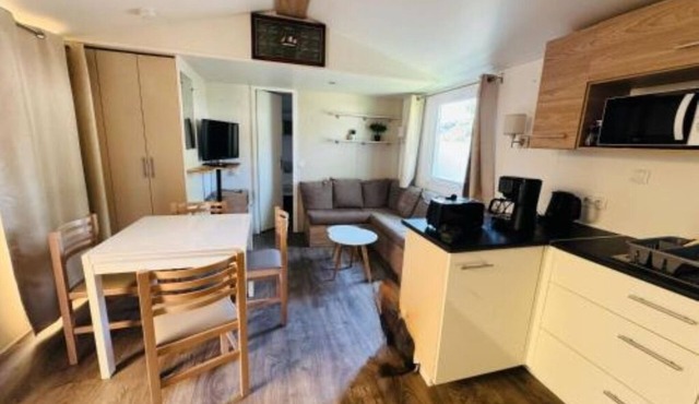 Bienvenue chez Jean - Your family oasis on the Rhone