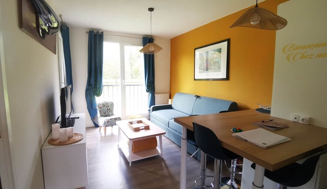 Bienvenue Chez Nous A 2 PAS DE Honfleur Compagnons à 4 Pattes Bienvenus Aussi !