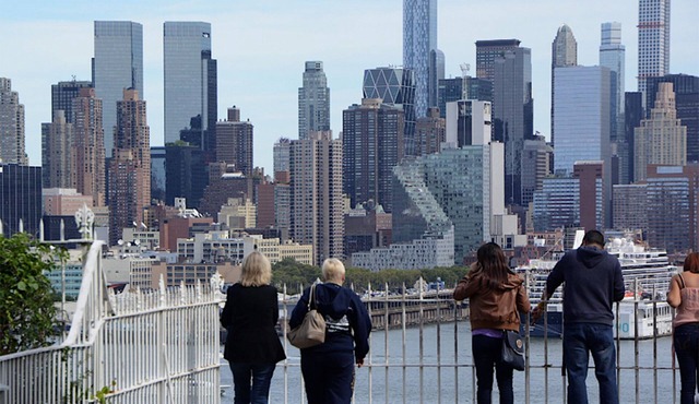 Big 1Br private and minutes away from Times Square