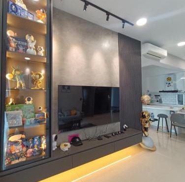 [ Big] Astronaut 8-10pax [ WiFi, TvBox] 5mins to DesaPark