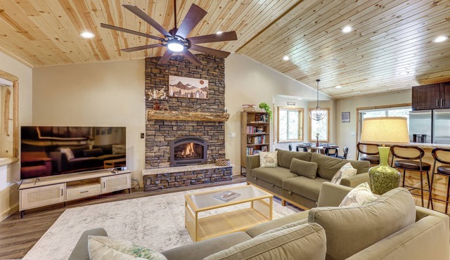 Big Bear Mtn Fun: Family Cabin w/Game Room