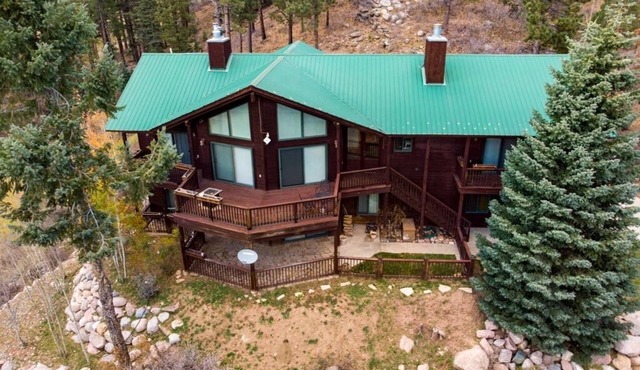 Big Beautiful Vallecito Lakeview Home
