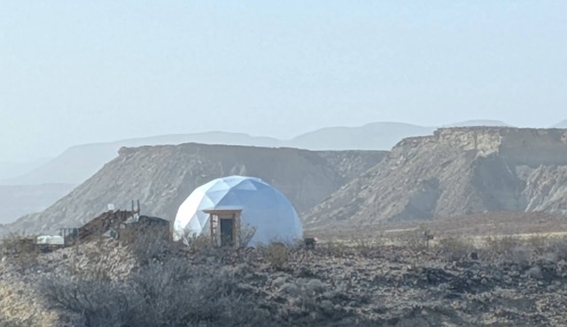 Big Bend Off-Grid Dome - AC Wifi Bath