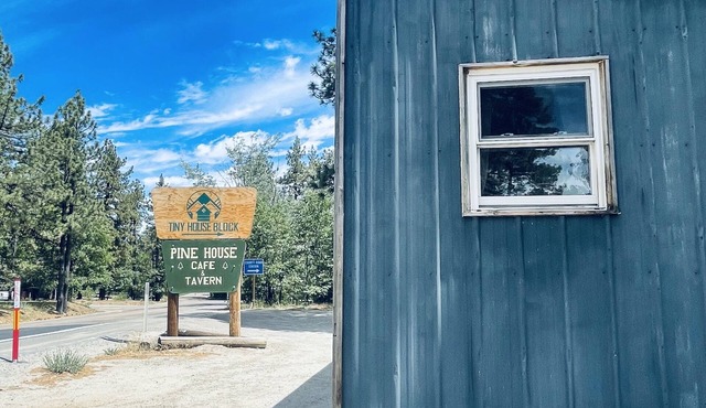 Big Blue - Pura Vida Tiny Home Mountain Retreat