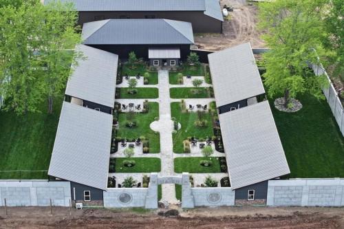 Big Cat Bungalows at The Haven - Lion 2