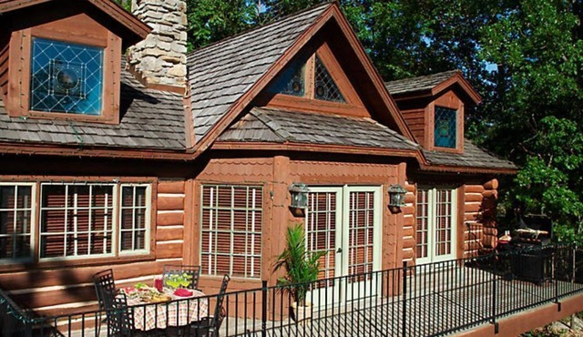 Big Cedar Wilderness Club Studio Relaxing resort in charming Ridgedale