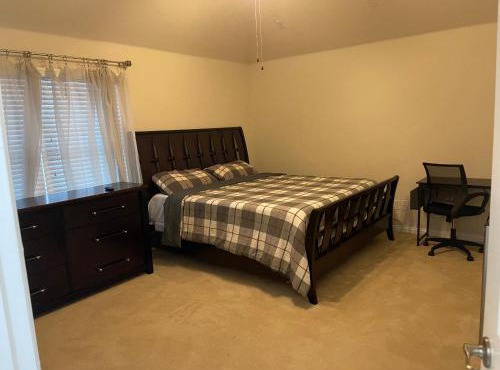 Big Chilling Comfort Room