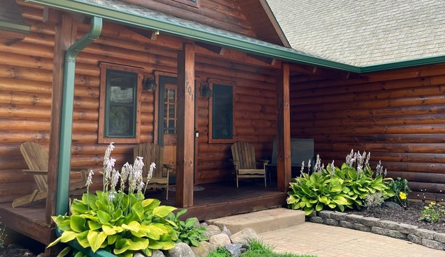 Big Dipper Cabin