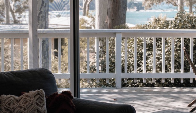 Big family beachhouse on small family budget.