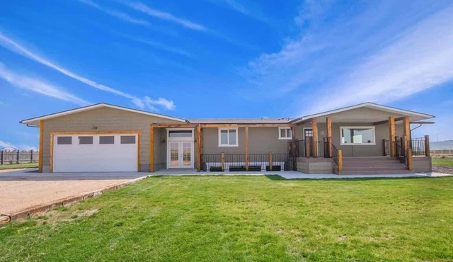 Big Foot Ranch Retreat – Spacious Idaho Home w/View