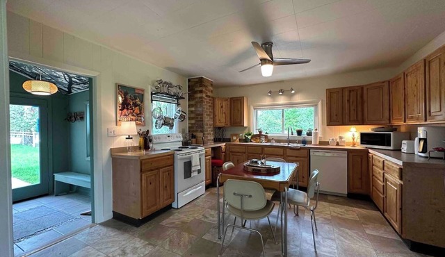 Big Horn Cabins by Short Term Rentals by Legacy