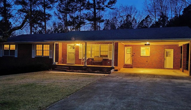Big house in a quiet, centrally located neighborhood