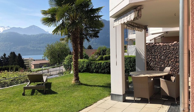 Big house on Lake Lucerne. Amazing views. Between Rigi and Lucerne city.