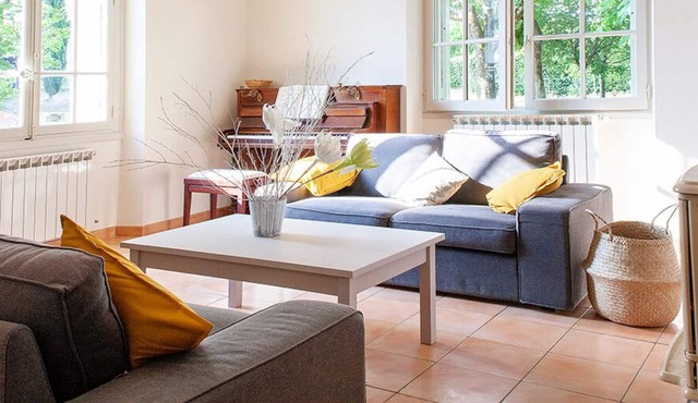 BIG HOUSE - QUIET - GARDEN