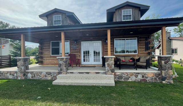 Big Lake Bungalow - Private Beach w/Boat launch access
