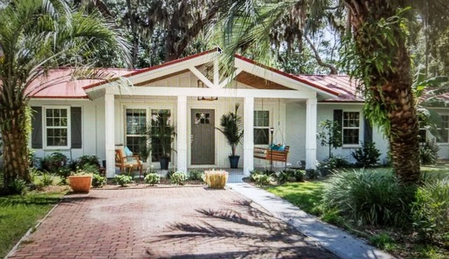 Big Luxury Island Style 5 Bed 3 Bath One level Sleeps 9 Quiet Street GR8 Locati