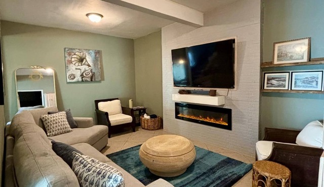 Big pool house with ocean view.