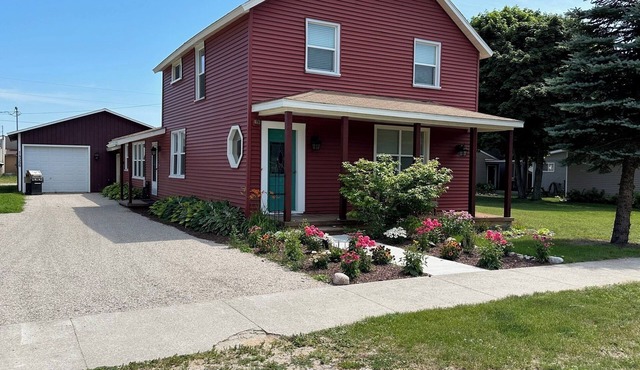 Big Red a newly renovated 4 bedroom historic home in the heart of Grand Marais!
