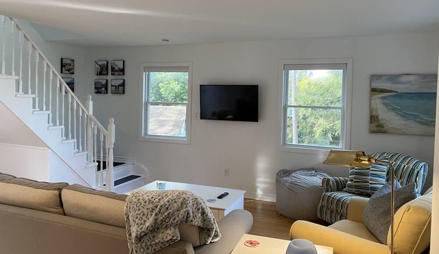 Big Red Cottage with amazing lakeviews!