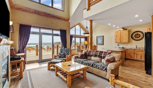 Big Sandy Lodge and Resort Lakefront Lodge - spacious-luxurious