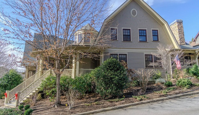 Big Sigh | Cheshire Village Townhome 5 Min. to Town!
