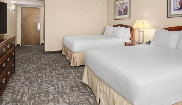 Big Sky Adventure! 4 Spacious Units Minutes to Riverfront Park and The Rimrocks