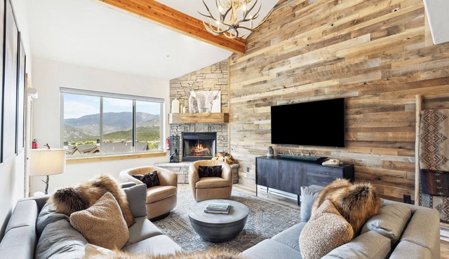 Big Sky Base-Inn | Big Sky Town Center
