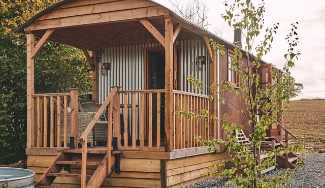 Big Sky Hideaway - Luxury Cottages