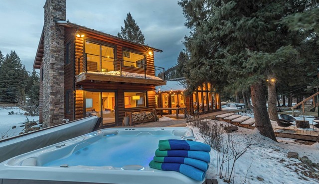 Big Sky Vacation Rentals: Riverbend Haven