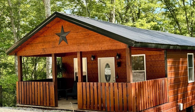 𝐁𝐢𝐠 𝐒𝐨𝐮𝐭𝐡 𝐅𝐨𝐫𝐤 Retreat! Excellent Location Private WIFI~ All NEW 𝐓𝐫𝐞𝐞 𝐓𝐨𝐩 𝐋𝐨𝐝𝐠𝐞!