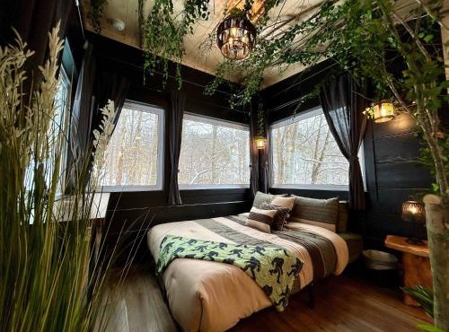 Bigfoot's Bluff - Hot Tub- Forest Canopy Cabin RRG - Located 5 Min From Nada Tunnel