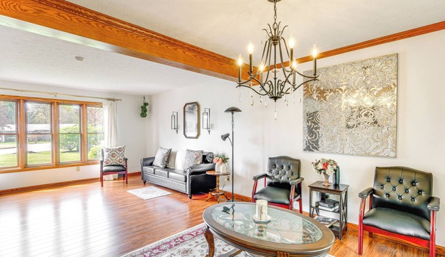 Bike, Fish, Golf & More: Stately Tudor in Mogadore