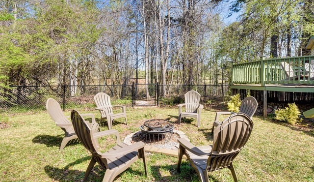 Bike, Hike & Unwind at Doodle Trailside Retreat