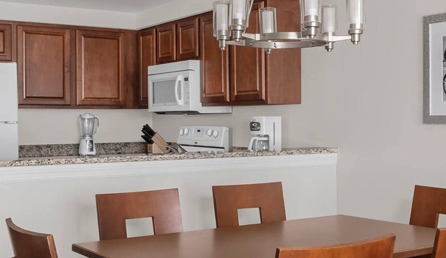 Bike Octoberfest 2024 Cozy 1-bedroom condo in fabulous Daytona Beach