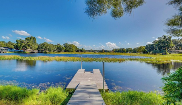 Bikes, Kayak & Dock: Lakefront Inverness Retreat