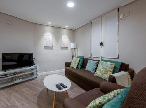 Bilbao San Mamés by Aston Rentals
