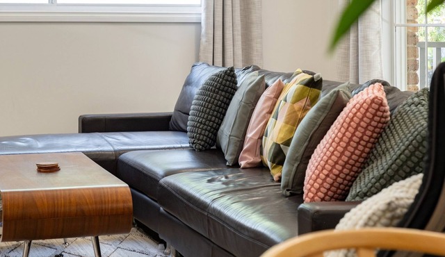 Billie's on Smiths- Lakefront holiday home