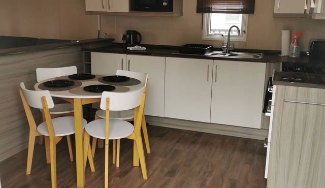 Billing Aquadrome Lakeside retreat