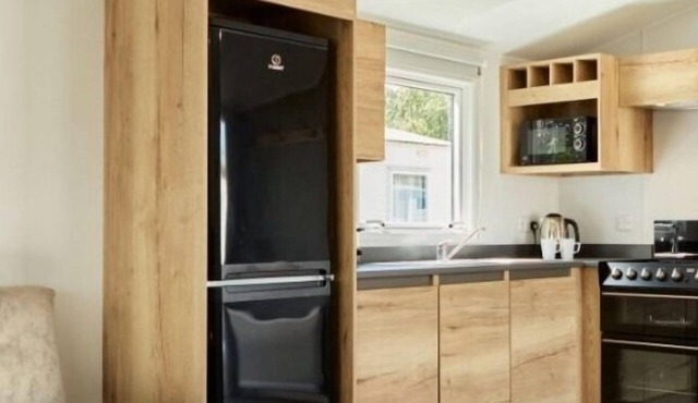 Billing Aquadrome Silver 3 Bed Caravan CP24